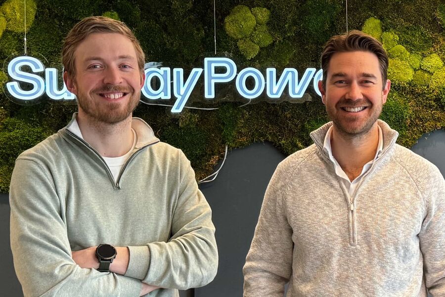 Jørgen Sørgård Erdal (Head of Energy Storage i Sunday Power) og Jonas Ibsen Brynildsrud (administrerende direktør i Sunday Power). Foto: Sunday Power
