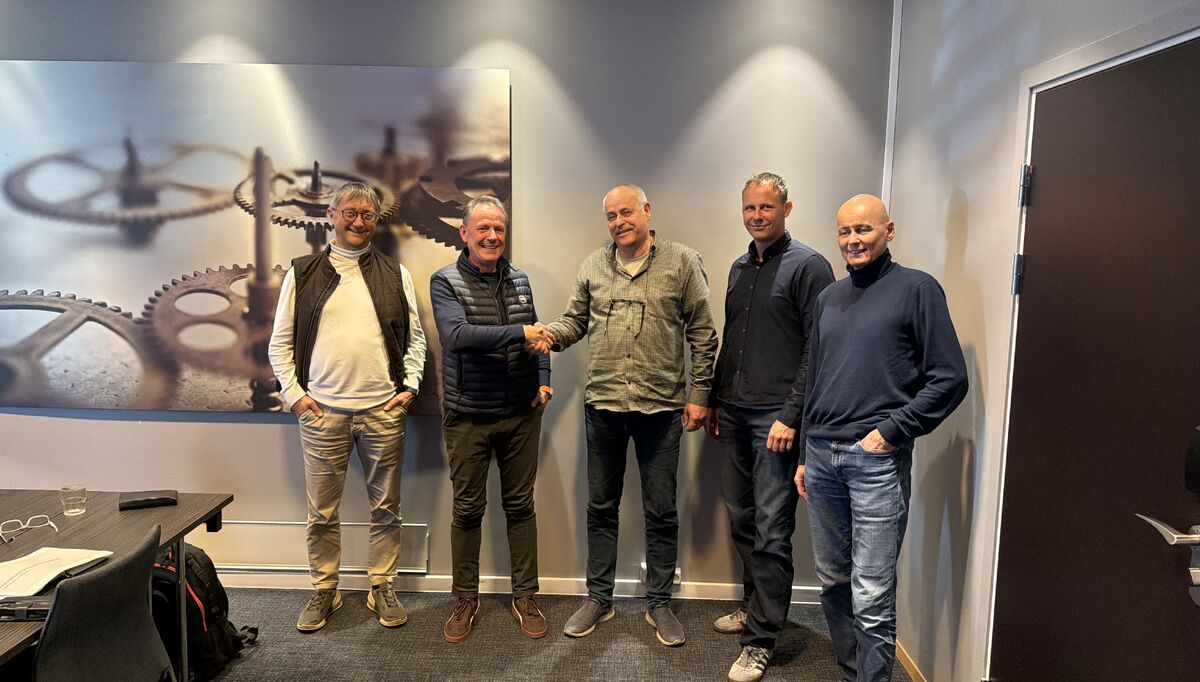 Fra venstre: Johannes Helgevold, Bjørn Tollefsen, Trond Andersen, Henning Moen og Kjell Reidar Austdal.