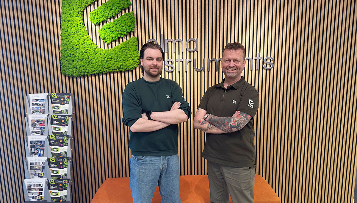 Fra venstre, Jan Thomas Elvemo, salgssjef, og Rune Andre Rystad, salgsdirektør i Elma Instruments, inviterer til en 75 kvadratmeter stor stand på Eliaden. - Vi er på samme plass som tidligere år. Her inviterer vi til en «reise i instrumentverden», med fokus på både nyheter og bredde i sortimentet.