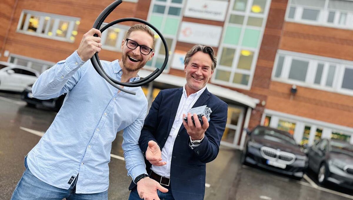 To entusiastiske personer i produkstsjef Jan-Tore Andresen, og salgssjef Tobias Lund, er klare for Eliaden om 3 uker. Der skal de vise frem hele produktrangen rettet mot elektrobransjen.