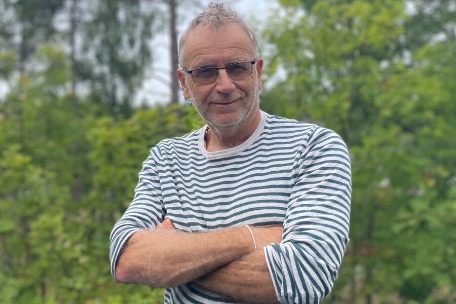 Det grønne skiftet stopper ikke opp selv om renten øker, skriver Elektro 24-7s redaktør Tom Helgesen.