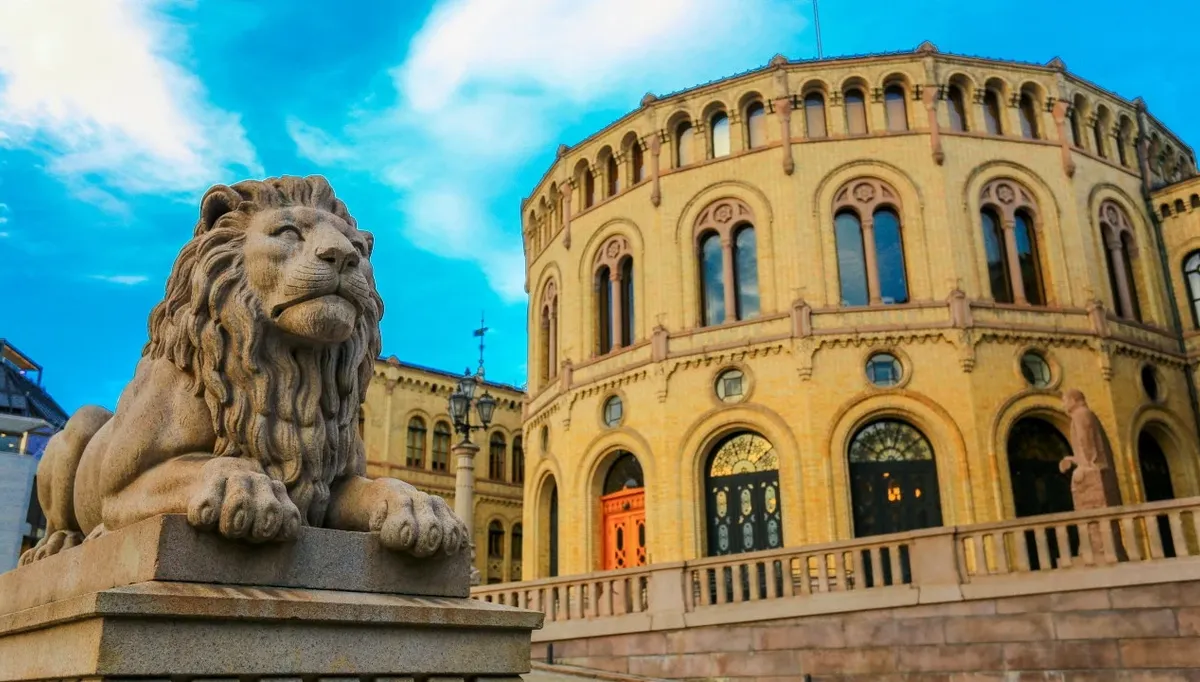 NHO Elektro ba Stortinget om 500 millioner kroner til energitiltak i kommunale bygg og at Stortinget skulle iverksett evaluering av Norgespris. NHO Elektro ba Stortinget om 500 millioner kroner til energitiltak i kommunale bygg og at Stortinget skulle iverksett evaluering av Norgespris.