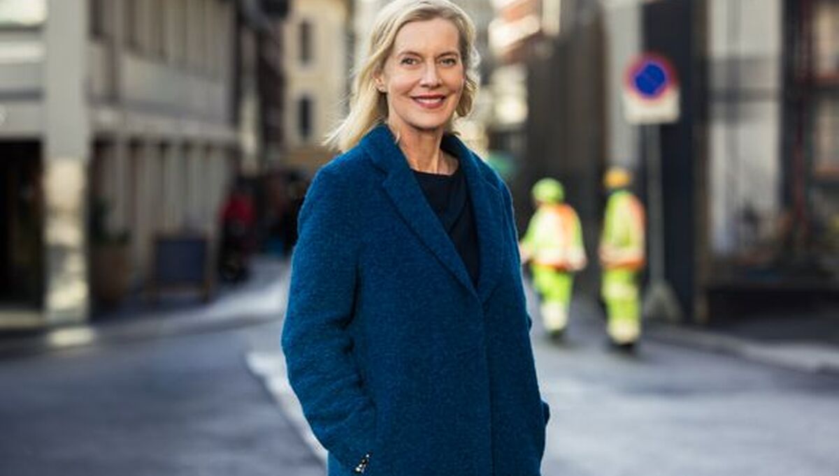 Stiftelsen Miljøfyrtårn og Ann-Kristin Ytreberg, administrerende direktør, er glade for at useriøse sertifiseringer og løse påstander om miljø og bærekraft blir forbudt og ønsker endringene i markedsføringsloven velkommen. Stiftelsen Miljøfyrtårn og Ann-Kristin Ytreberg, administrerende direktør, er glade for at useriøse sertifiseringer og løse påstander om miljø og bærekraft blir forbudt og ønsker endringene i markedsføringsloven velkommen.