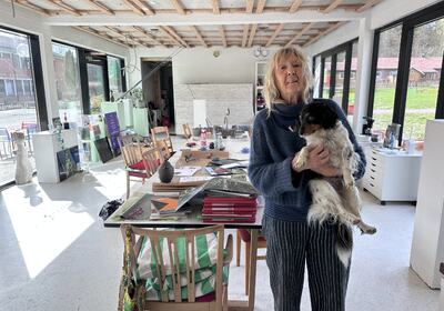 Mest kaos i “kulturpaviljongen” da Stokkemagasinet var på besøk. - Alt skal være klart til åpningsfest 30. september, lover Grete Meyer Iversen.