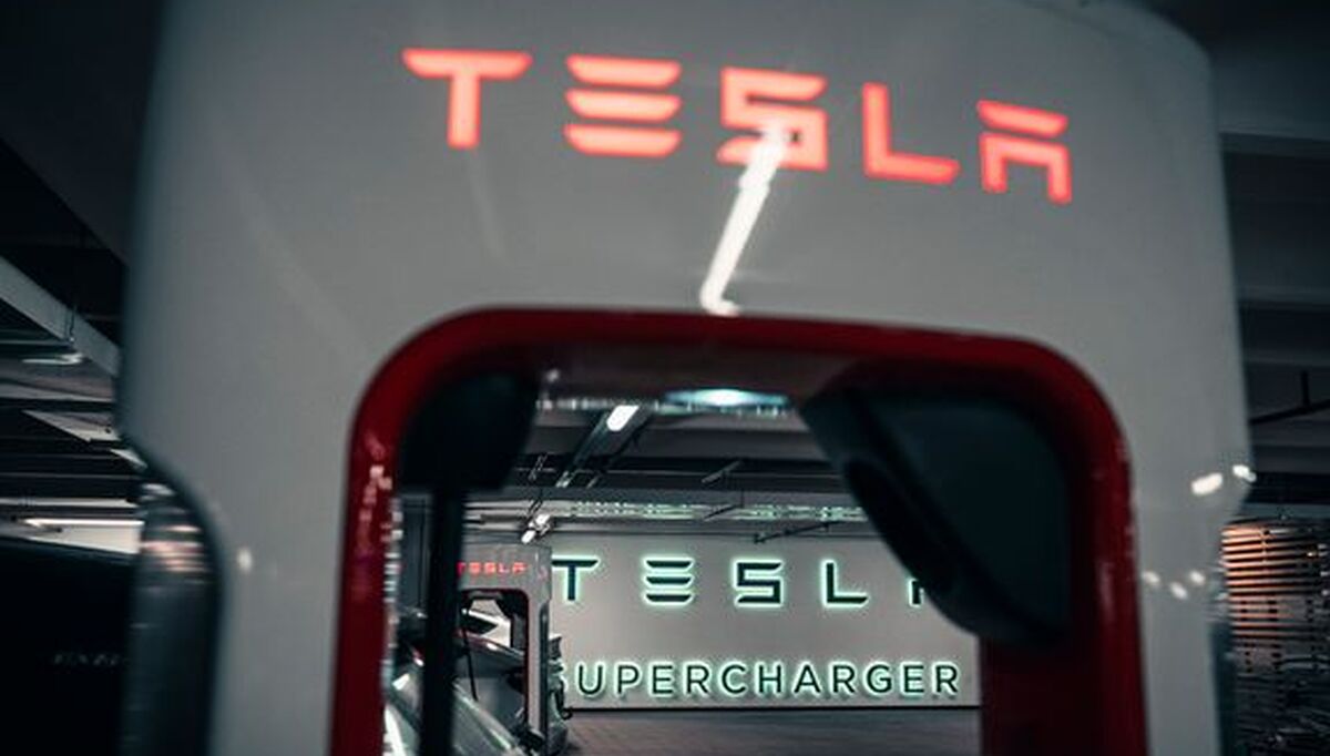 Både med og uten Tesla er elbilister mest fornøyde med ladetilbudet hos selskapet. Foto: Jamieson Pothecary/Elbilforeningen. Både med og uten Tesla er elbilister mest fornøyde med ladetilbudet hos selskapet. Foto: Jamieson Pothecary/Elbilforeningen.