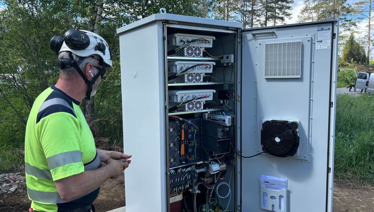 EqGrids løsning skal bidra til bedre spenningskvalitet og økt kapasitet i strømnettet. Foto: eqGrid EqGrids løsning skal bidra til bedre spenningskvalitet og økt kapasitet i strømnettet. Foto: eqGrid