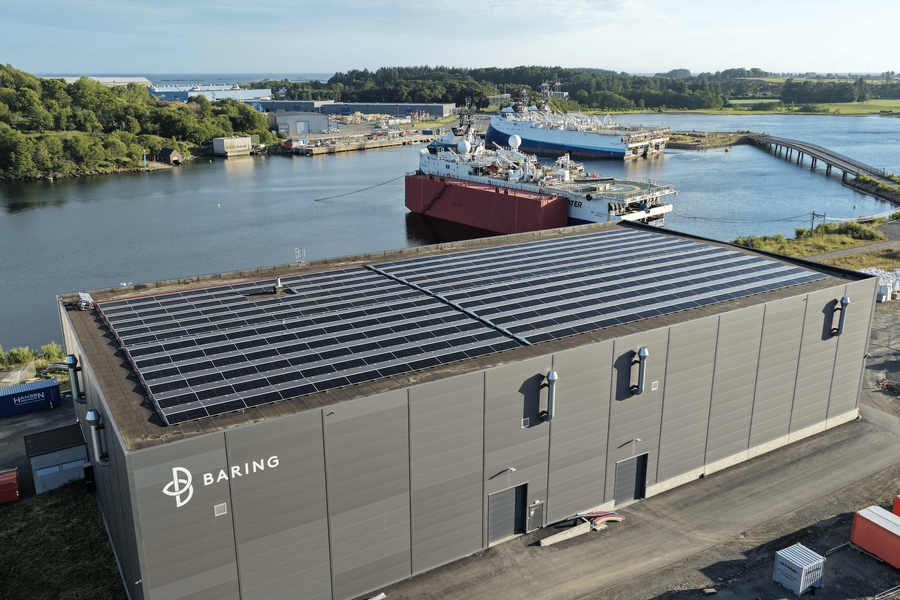 Sunday Power leverer et solcelleanlegg på 402 kWp som forventes å produsere rundt 360 000 kWh strøm årlig. Foto: Sunday Power