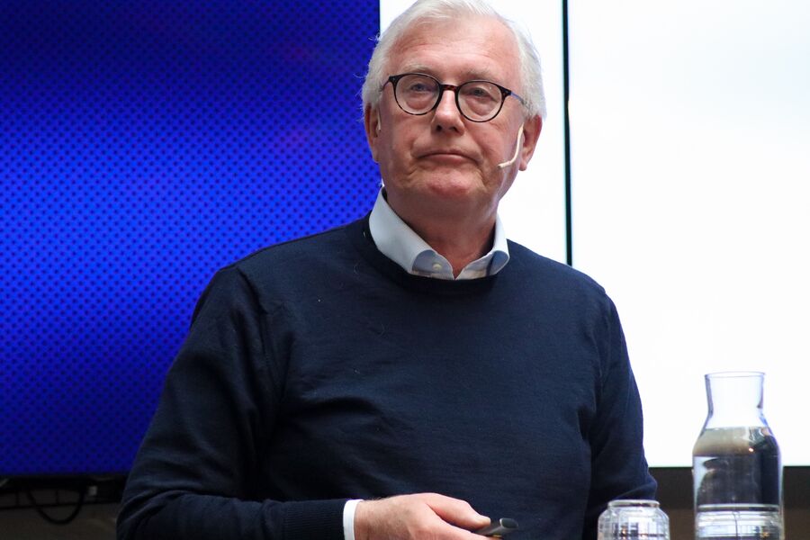 Tore Strandskog, direktør for næringspolitikk i NHO Elektro, oppfordrer norske kommuner til å lage en energispareplan. På den måten bruker kommunene mindre penger på strøm, bidrar til å minke kraftbehovet og sikrer bedre beredskap. Foto: NHO Elektro