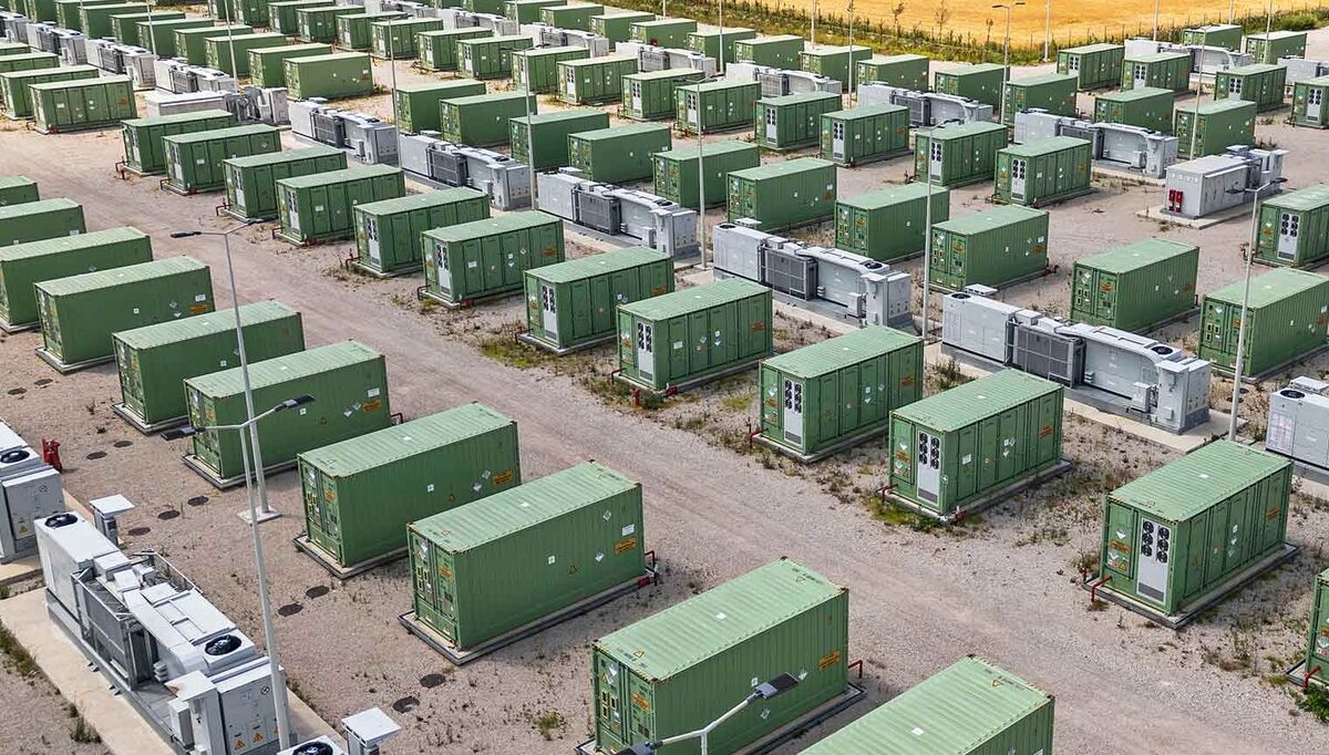 Kina har midlertidig stanset godkjenningen av nye fabrikker for batterier til energilagring (Illustrasjonsfoto).