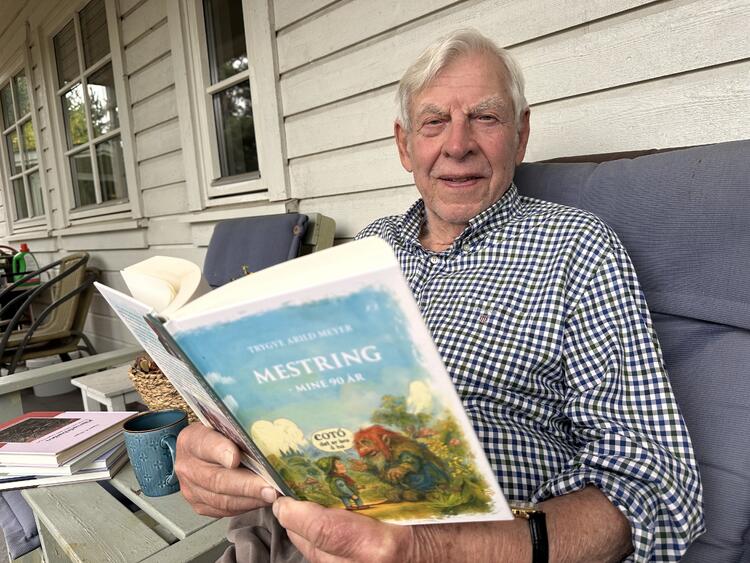 Trygve Meyer arbeider allerede med neste bok. Den skriver han til sitt eneste oldebarn.