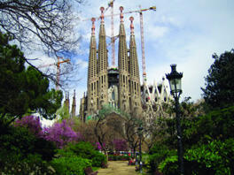 Gaudi_cathedral