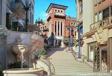 RodeoDrive_371x250