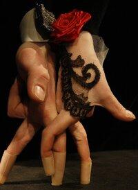 pirstu_teatras_tango_200x274